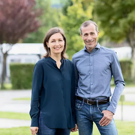 Natuerlich Hell. & منتزه العطل 4*