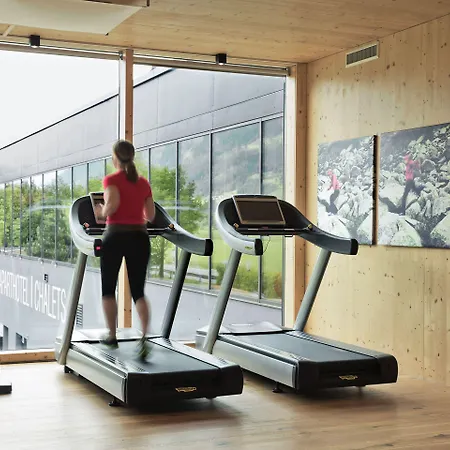 Natuerlich Hell. & منتزه العطل 4*