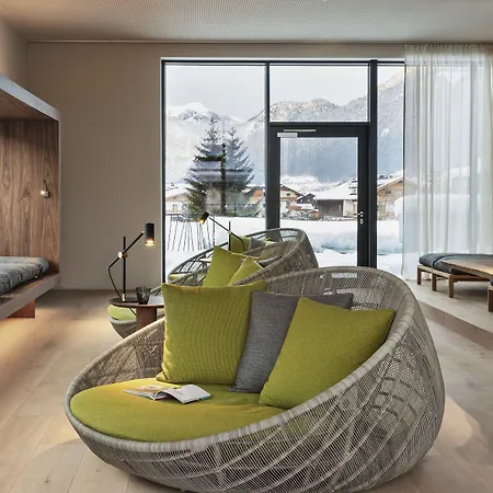 Natuerlich Hell. & Fuegen