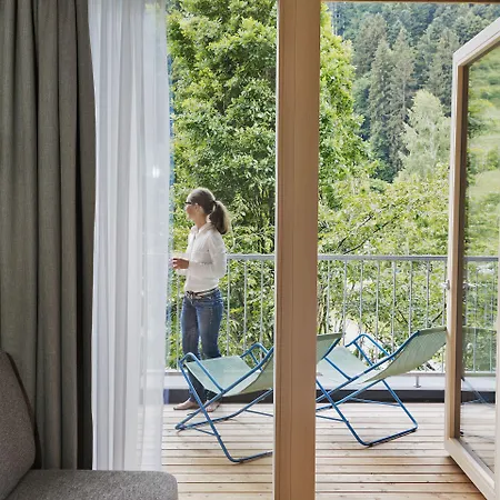 Natuerlich Hell. & Vakantiepark 4*