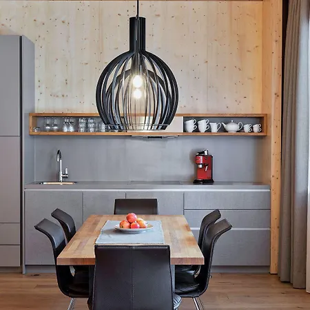 Natuerlich Hell. & 4* فغن