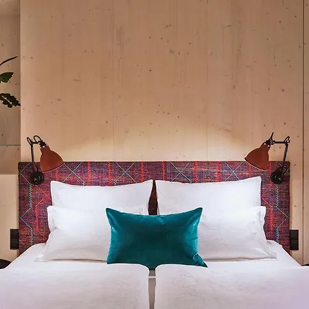 Natuerlich Hell. & فغن