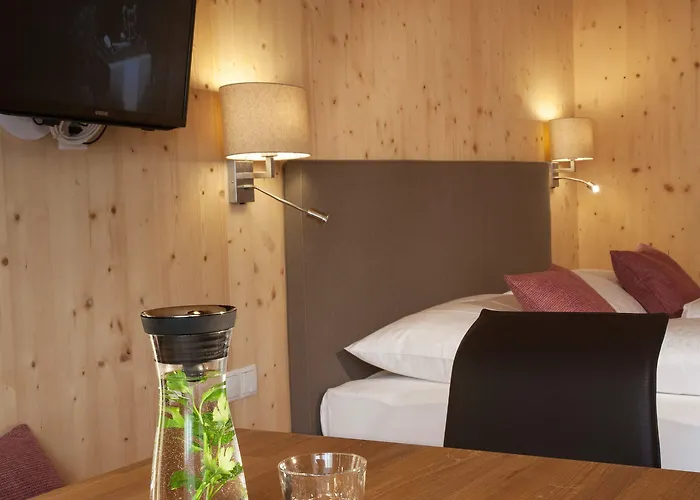 Natuerlich Hell. & 4*