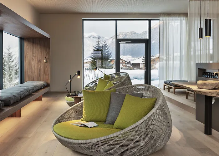 Natuerlich Hell. & Fuegen