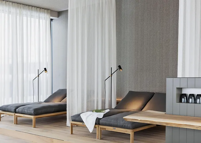 Natuerlich Hell. & Fügen