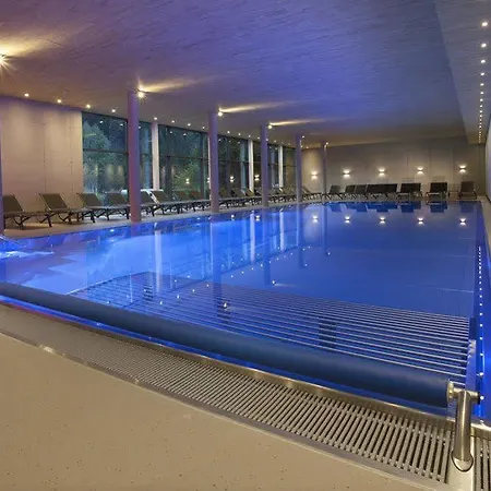 Natürlich Hell. Aparthotel&camping 4* Fügen