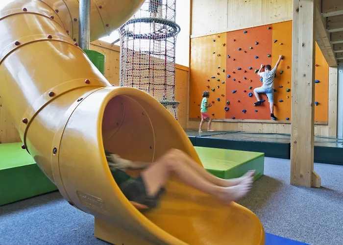 Natuerlich Hell. & Vakantiepark 4*