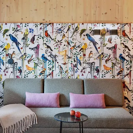 Natuerlich Hell. & 4* Fuegen