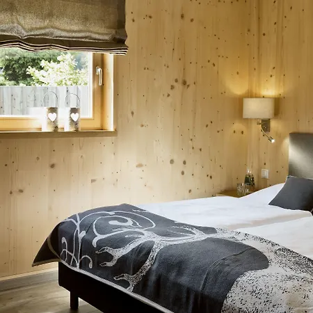 Natuerlich Hell. & 4* Fuegen