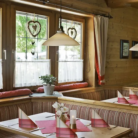 Natuerlich Hell. & 4*