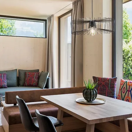 Natuerlich Hell. & Holiday park 4*